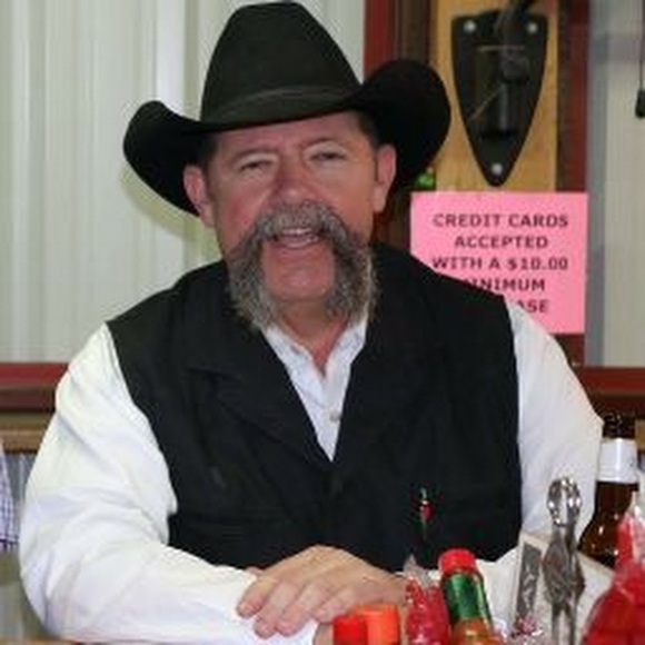 Meet your Posher, Dewayne - Picture 1 of 1